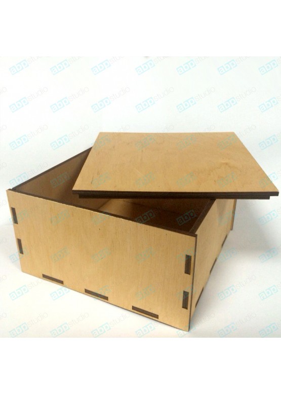 Самосборная деревянная коробка с крышкой. Размер 15х15х8 см.